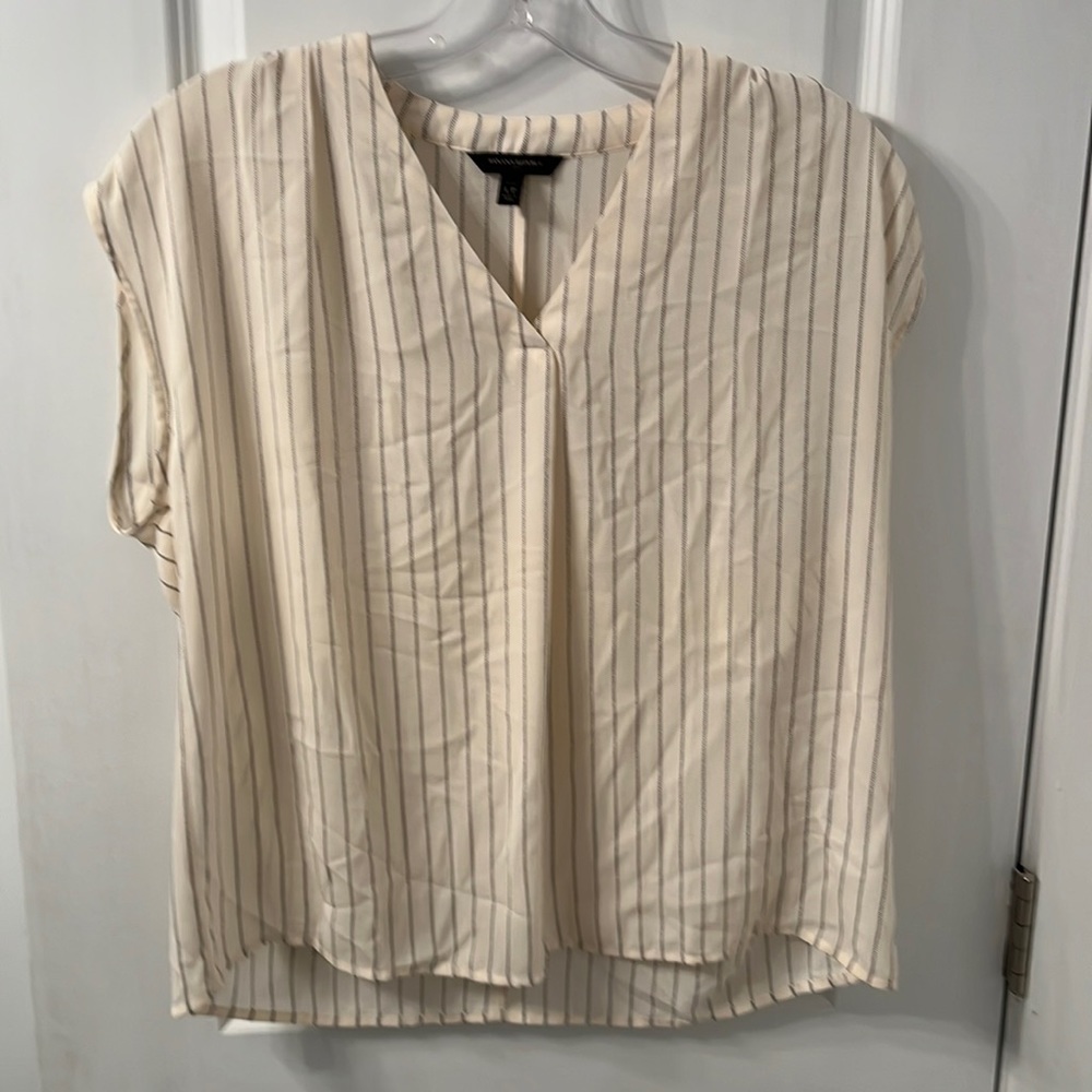 Banana Republic Large blouse